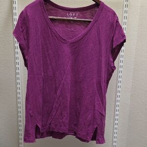 LOFT Magenta Slub V-Neck Short Sleeve Tee